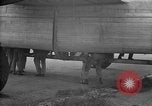 Standbild amerikanischen Kriegsgefangenen Mukden Mandschurei, 1945, aus Sekunde 39 historischem Filmmaterial Videoclip 65675071285