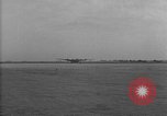 Standbild amerikanischen Kriegsgefangenen Mukden Mandschurei, 1945, aus Sekunde 43 historischem Filmmaterial Videoclip 65675071285