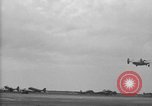 Standbild amerikanischen Kriegsgefangenen Mukden Mandschurei, 1945, aus Sekunde 54 historischem Filmmaterial Videoclip 65675071285