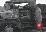 Standbild 101st Airborne Division Bastogne Belgien, 1945, aus Sekunde 36 historischem Filmmaterial Videoclip 65675071304