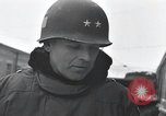 Standbild 101st Airborne Division Bastogne Belgien, 1945, aus Sekunde 56 historischem Filmmaterial Videoclip 65675071304