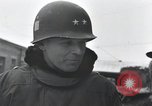 Standbild 101st Airborne Division Bastogne Belgien, 1945, aus Sekunde 58 historischem Filmmaterial Videoclip 65675071304