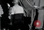 Image Les travailleurs de la Croix-Rouge Bastogne Belgique, 1945, de la seconde 10 séquences d'archives historiques vidéo 65675071306