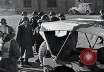Image Les travailleurs de la Croix-Rouge Bastogne Belgique, 1945, de la seconde 16 séquences d'archives historiques vidéo 65675071306