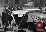 Image Les travailleurs de la Croix-Rouge Bastogne Belgique, 1945, de la seconde 17 séquences d'archives historiques vidéo 65675071306