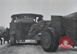 Standbild 101st Airborne Division Bastogne Belgien, 1945, aus Sekunde 7 historischem Filmmaterial Videoclip 65675071307