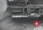 Standbild 101st Airborne Division Bastogne Belgien, 1945, aus Sekunde 17 historischem Filmmaterial Videoclip 65675071307