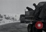Standbild 101st Airborne Division Bastogne Belgien, 1945, aus Sekunde 23 historischem Filmmaterial Videoclip 65675071307