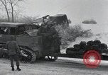 Standbild 101st Airborne Division Bastogne Belgien, 1945, aus Sekunde 49 historischem Filmmaterial Videoclip 65675071307