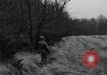 Immagine di Stati Uniti 1° Divisione Belgio, 1944, secondo 6 filmato di repertorio 65675071309