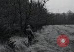 Immagine di Stati Uniti 1° Divisione Belgio, 1944, secondo 7 filmato di repertorio 65675071309