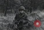 Immagine di Stati Uniti 1° Divisione Belgio, 1944, secondo 24 filmato di repertorio 65675071309