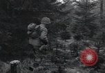 Immagine di Stati Uniti 1° Divisione Belgio, 1944, secondo 57 filmato di repertorio 65675071309