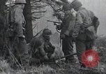 Immagine di Stati Uniti 1° Divisione Belgio, 1944, secondo 21 filmato di repertorio 65675071311