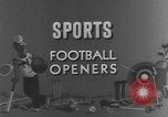 Immagine di American Football match United States USA, 1945, secondo 24 filmato di repertorio 65675071316