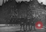 Immagine di Lambeth Walk Germania, 1945, secondo 45 filmato di repertorio 65675071317