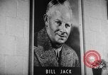 Immagine di Politiche del personale Cleveland Ohio USA, 1943, secondo 30 filmato di repertorio 65675071322