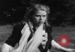 Standbild deutscher Film "Jud Süss" Deutschland, 1940, aus Sekunde 41 historischem Filmmaterial Videoclip 65675071332