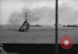 Standbild Iwo Jima Invasion Iwo Jima, 1945, aus Sekunde 8 historischem Filmmaterial Videoclip 65675071335