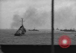 Standbild Iwo Jima Invasion Iwo Jima, 1945, aus Sekunde 14 historischem Filmmaterial Videoclip 65675071335