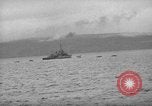 Standbild Iwo Jima Invasion Iwo Jima, 1945, aus Sekunde 32 historischem Filmmaterial Videoclip 65675071335