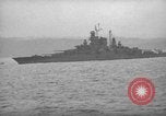 Standbild Iwo Jima Invasion Iwo Jima, 1945, aus Sekunde 44 historischem Filmmaterial Videoclip 65675071335