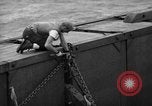 Standbild Iwo Jima Invasion Iwo Jima, 1945, aus Sekunde 27 historischem Filmmaterial Videoclip 65675071338