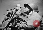 Standbild Praxis feuern Iwo Jima, 1945, aus Sekunde 30 historischem Filmmaterial Videoclip 65675071339