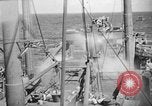 Standbild US Navy spray Systeme zur Bekämpfung von Feuer Iwo Jima, 1945, aus Sekunde 1 historischem Filmmaterial Videoclip 65675071340