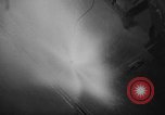 Standbild US Navy spray Systeme zur Bekämpfung von Feuer Iwo Jima, 1945, aus Sekunde 24 historischem Filmmaterial Videoclip 65675071340