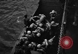 Standbild 3rd Marine Division Iwo Jima, 1945, aus Sekunde 11 historischem Filmmaterial Videoclip 65675071341