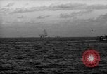 Standbild amphibischen Invasion Iwo Jima, 1945, aus Sekunde 8 historischem Filmmaterial Videoclip 65675071342