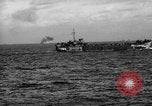 Standbild amphibischen Invasion Iwo Jima, 1945, aus Sekunde 19 historischem Filmmaterial Videoclip 65675071342