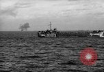 Standbild amphibischen Invasion Iwo Jima, 1945, aus Sekunde 31 historischem Filmmaterial Videoclip 65675071342
