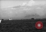 Standbild amphibischen Invasion Iwo Jima, 1945, aus Sekunde 53 historischem Filmmaterial Videoclip 65675071342