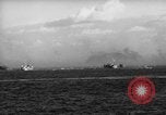 Standbild amphibischen Invasion Iwo Jima, 1945, aus Sekunde 57 historischem Filmmaterial Videoclip 65675071342