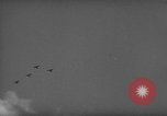 Standbild Die amphibischen Invasion von Iwo Jima in Zweiten Weltkrieg Iwo Jima, 1945, aus Sekunde 15 historischem Filmmaterial Videoclip 65675071345