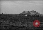 Standbild Die amphibischen Invasion von Iwo Jima in Zweiten Weltkrieg Iwo Jima, 1945, aus Sekunde 17 historischem Filmmaterial Videoclip 65675071345