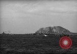 Standbild Die amphibischen Invasion von Iwo Jima in Zweiten Weltkrieg Iwo Jima, 1945, aus Sekunde 20 historischem Filmmaterial Videoclip 65675071345