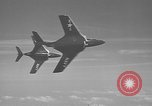 Immagine di Portaerei e Grumman F9 getti United States USA, 1953, secondo 11 filmato di repertorio 65675071362