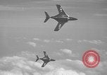 Immagine di Portaerei e Grumman F9 getti United States USA, 1953, secondo 13 filmato di repertorio 65675071362