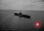 Immagine di Portaerei in Hawaii Pearl Harbor Hawaii USA, 1949, secondo 3 filmato di repertorio 65675071363