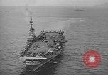 Immagine di Portaerei in Hawaii Pearl Harbor Hawaii USA, 1949, secondo 23 filmato di repertorio 65675071363