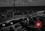 Immagine di Portaerei in Hawaii Pearl Harbor Hawaii USA, 1949, secondo 46 filmato di repertorio 65675071363