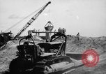 Standbild United States Army Ingenieure in Betrieb Sandstein Enewetak Atoll Marshall Inseln, 1948, aus Sekunde 3 historischem Filmmaterial Videoclip 65675071371