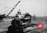 Standbild United States Army Ingenieure in Betrieb Sandstein Enewetak Atoll Marshall Inseln, 1948, aus Sekunde 4 historischem Filmmaterial Videoclip 65675071371