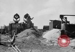 Standbild United States Army Ingenieure in Betrieb Sandstein Enewetak Atoll Marshall Inseln, 1948, aus Sekunde 9 historischem Filmmaterial Videoclip 65675071371