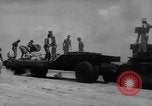 Standbild United States Army Ingenieure in Betrieb Sandstein Enewetak Atoll Marshall Inseln, 1948, aus Sekunde 46 historischem Filmmaterial Videoclip 65675071371