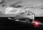 Standbild Betrieb Sandstein wissenschaftlichen Vorbereitungen Bikini Atoll Marshall Inseln, 1948, aus Sekunde 10 historischem Filmmaterial Videoclip 65675071372