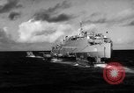 Standbild Betrieb Sandstein wissenschaftlichen Vorbereitungen Bikini Atoll Marshall Inseln, 1948, aus Sekunde 12 historischem Filmmaterial Videoclip 65675071372